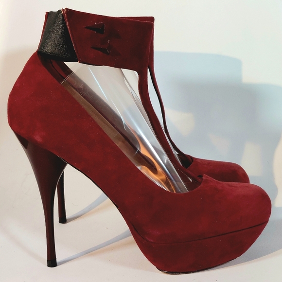 L.A.M.B. Burgundy suede Blade T-strap stiletto platform pumps, 9.5, never worn - Picture 4 of 16